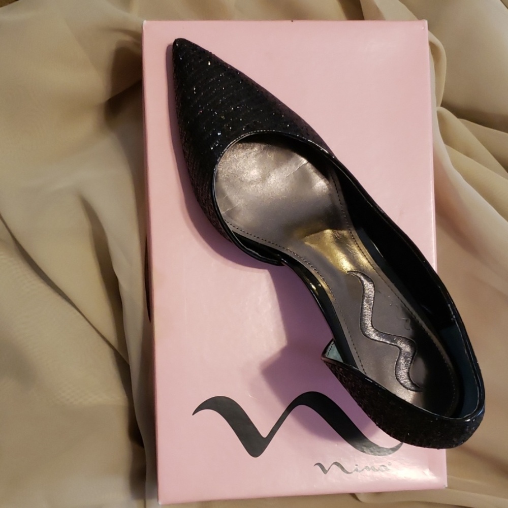 Shoe